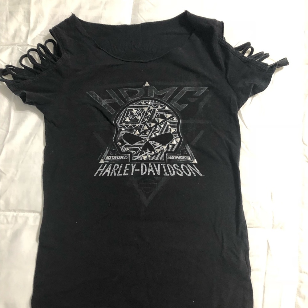 Black Harley Davidson skull 💀 Hong Kong cut arms
